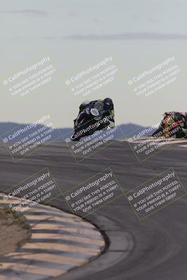 media/Sep-21-2025-Race Pace (Sun) [[98bf33ef95]]/Non Verified/1-Turns 9 and 10 (8am)/